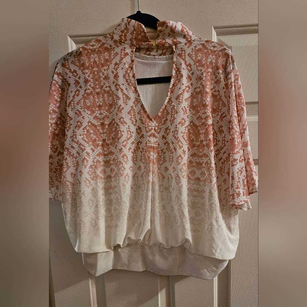 Blouse - Picture 2 of 2